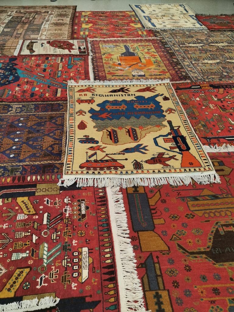 War rugs - Fondazione Sergio Poggianella Afganistan